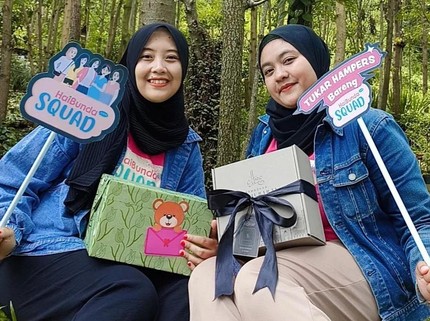 7 Potret Keseruan Member HaiBunda Squad Tukar Hampers, Berhadiah Jutaan Rupiah