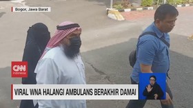 VIDEO: Viral WNA Halangi Ambulans Berakhir Damai
