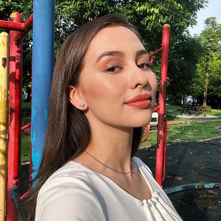 <p>Anna Jobling telah membintangi sederet film dan populer. Salah satu serialnya yang berjudul <em>Melur untuk Firdaus</em> tengah viral dan banyak disaksikan oleh penonton Indonesia. (Foto: Instagram @annajobling)</p>