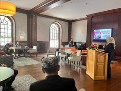 Paparan Bupati Ipuk Soal Banyuwangi di Harvard Medical School Panen Apresiasi