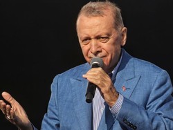 Erdogan, Pedagang Bagel yang Ubah Turki dalam 2 Dekade Kepemimpinannya