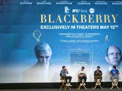 Mantan Bos BlackBerry Bingung Lihat Film BlackBerry