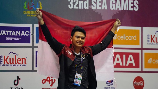 Cabang olahraga fin swimming menambah perolehan medali emas kontingen Indonesia di SEA Games 2023. Kini koleksi emas SEA Games Indonesia mencapai 51.