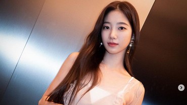 Agensi Bantah Rumor Kazuha LE SSERAFIM Pacaran dengan Idol Beda Usia 6 Tahun