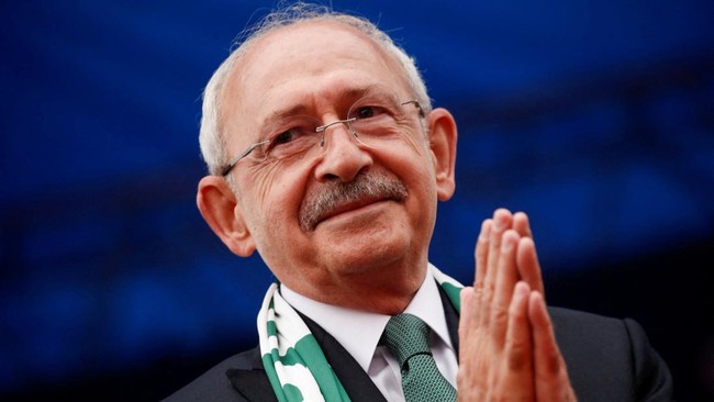 Kemal Kilicdaroglu menyatakan bakal mengusir 10 juta pengungsi jika memenangkan pilpres Turki putaran kedua pada 28 Mei mendatang.