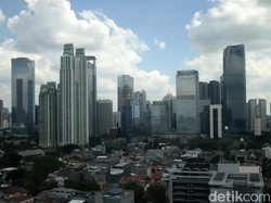 Pemerintah Targetkan Ekonomi RI Tumbuh 5,7% di 2024, Ekonom: Ketinggian!
