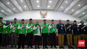 FOTO: Kala Konvoi Antarkan PPP Daftarkan Bacaleg 2024 ke KPU