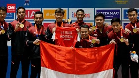 VIDEO: Indonesia Rebut Medali Emas Bulu Tangkis Peregu Putra