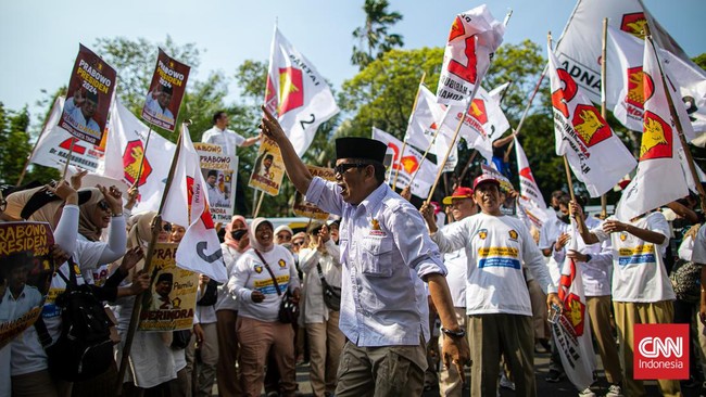 Survei nasional Poltracking Indonesia mencatat Partai Gerindra unggul dalam Pemilu 2024 dengan perolehan suara mencapai 18,1 persen.