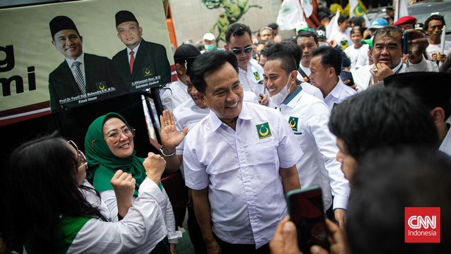 Yusril Ihza Mahendra menegaskan arah dukungannya kepada Prabowo Subianto bukan cuma soal hitung-hitungan politik, tapi juga melalui batiniah.