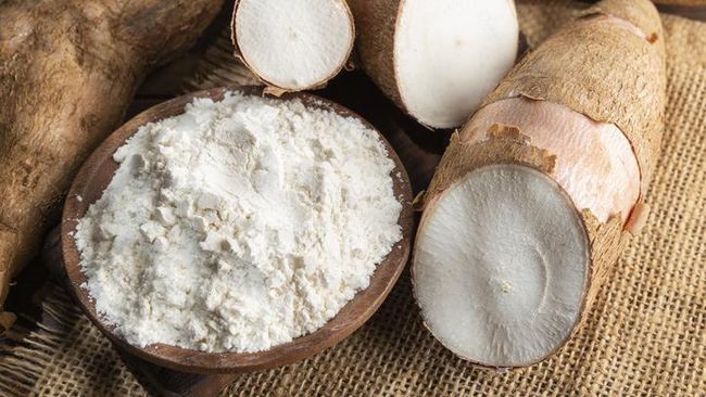 Di pasaran ada beragam jenis tepung. Beda tepung, beda pula peruntukannya. Lantas, apa bedanya tepung tapioka dan tepung kanji?