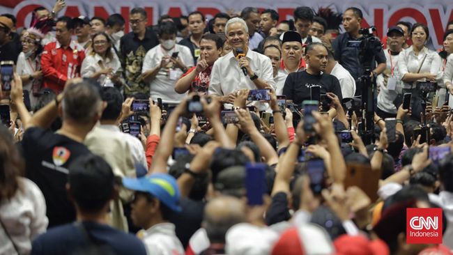 Hundreds of Jokowi Volunteer Organizations Declare Support for Ganjar Pranowo as Presidential Candidate