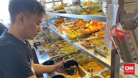 Obat Kangen Indonesia di Padang Nusantara Kamboja