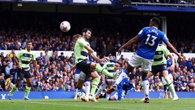 Hasil Liga Inggris: Tekuk Everton 3-0, Man City Menjauhi Arsenal