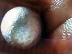 Wujud Bola Emas Hasil Penambangan Ilegal di Cibuluh Sukabumi