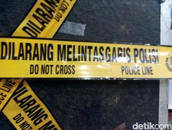 Driver Ojol Terjepit Pintu Otomatis Pabrik, Ini 4 Hal yang Diketahui