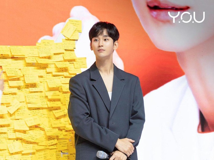 Fan meeting Kim Soo Hyun di Indonesia bersama YOU Beauty