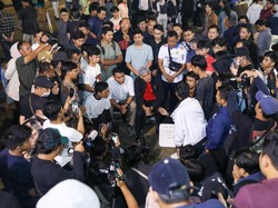 Ganjar Nongkrong Bareng Anak Muda di Bandung, Diskusi soal Wirausaha
