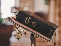 21+ Ayat Alkitab tentang Tahun Baru, Berkat dan Kasih Allah yang Besar