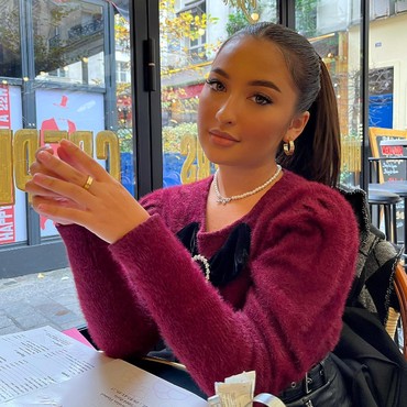 Lahirkan Putri Pertama, Jennifer Coppen: Selamat Datang si Kecil Kami