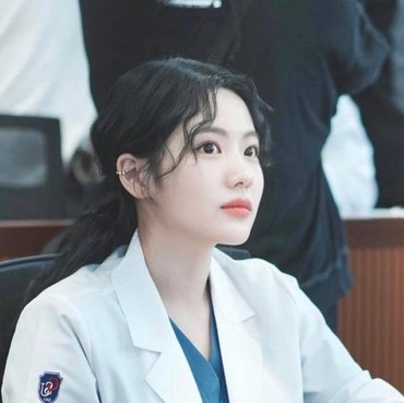Jo Ah Ram si Dokter Galak di 'Doctor Cha' Pernah Jadi Idol
