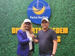 Gabung NasDem, Kang Komar Preman Pensiun Nyaleg di Bandung