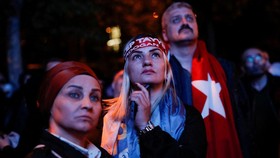 Pendukung Oposisi Turki Kecewa Usai Erdogan Unggul di Pemilu