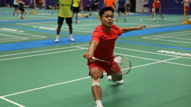 Tim badminton beregu campuran Indonesia yang akan segera menjalani laga perdana dalam ajang Piala Sudirman mendapat wejangan agar tak meremehkan lawan.
