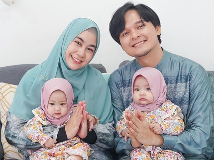 9 Potret Anak Artis yang Lahir Lewat Program Bayi Tabung, Ada yang Kembar