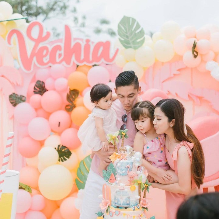 <p>Ada banyak netizen yang turut mengucapkan selamat ulang tahun kepada Vechia, Bunda. Mereka mendoakan agar Vechia tumbuh menjadi anak yang sehat dan pintar. (Foto: Instagram: @frandaaa87)</p>