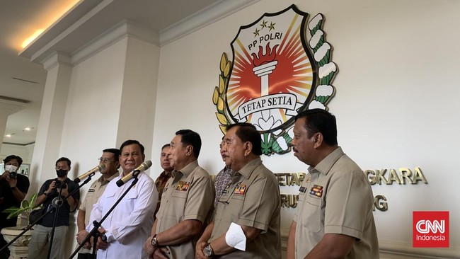 Kandidat calon presiden Partai Gerindra Prabowo Subianto mengklaim tidak membicarakan Pilpres 2024 saat menemui Persatuan Purnawirawan (PP) Polri di Jakarta.