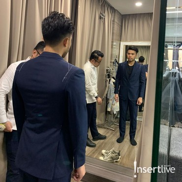 Dipesan Khusus, Ternyata Ini Jenis Bahan Kain Baju Nikah Jessica Mila-Yakup