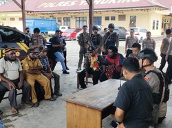 Polres Yahukimo Digeruduk Massa Usai Tangkap 22 Simpatisan KKB
