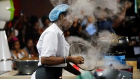 FOTO: Koki Nigeria Masak Nonstop Selama 100 Jam