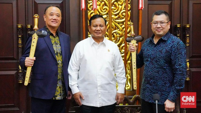 Menhan Prabowo Subianto menekankan kerja sama untuk membangun Indonesia, terlepas dari siapapun yang akhirnya terpilih sebagai penguasa nanti.