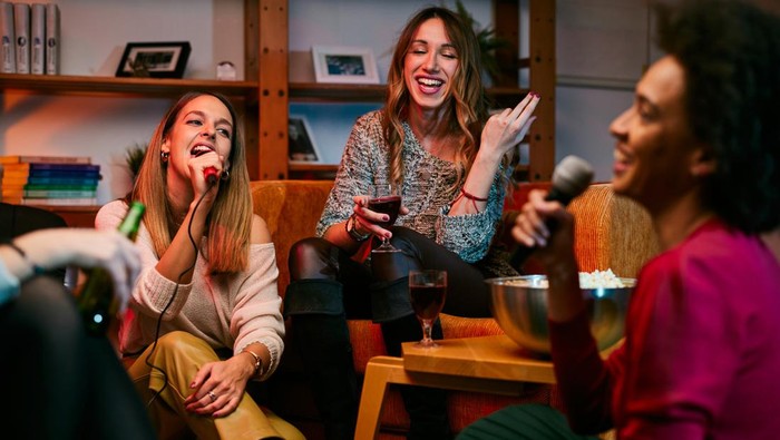 Ganggu Tetangga, Karaoke Malam-Malam di Filipina Bisa Dilaporkan Pihak Berwajib dan Kena Denda