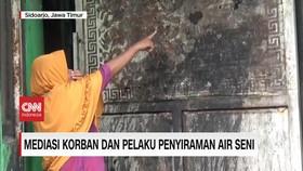 VIDEO: Mediasi Korban dan Pelaku Penyiraman Air Seni ke Rumah Tetangga