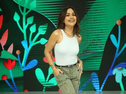 Jawaban Melaney Ricardo soal Kritikan Artis Ikut Jualan Live di Medsos