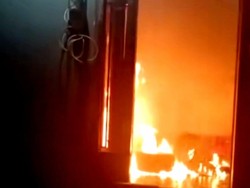 Mes Karyawan TKP Agnes Dibunuh Sadis Teman yang Ngutang Dibakar Massa