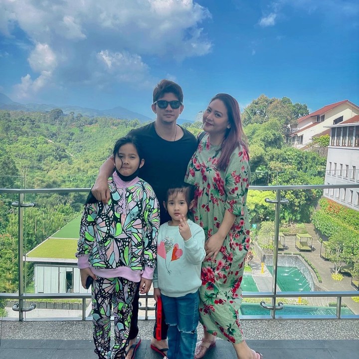 Anak-anak Audy Item dan Iko Uwais