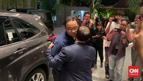 Dadakan Temui Surya Paloh, Anies Mengaku Tak Bahas Pilpres 2024