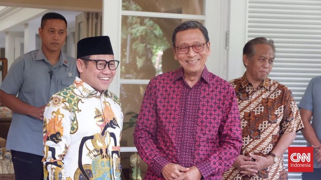 Safari wapres Cak Imin berlanjut. Kali ini, Cak Imin menyambangi mantan Wapres Boediono di Menteng, Jakpus.