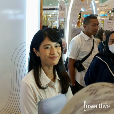 Cara Dian Sastro Atasi Rambut Rontok, Keramas Pakai Air Dingin-Kurangi Nyatok