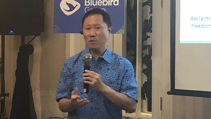 Bos Blue Bird Mendadak Viral karena Nyamar Jadi Sopir Taksi, Ini Profilnya! Bos Blue Bird Mendadak Viral karena Nyamar Jadi Sopir Taksi, Ini Profilnya!