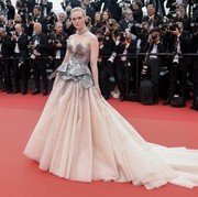 Gaya Glamor Selebriti di Festival Film Cannes 2023, dari Elle Fanning hingga Bangsawan Monako