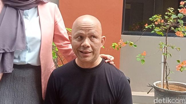 9 Tahun Lawan Stroke, Ini Kabar Terbaru Harry Pantja Presenter Dunia Lain