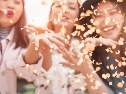 Tren Egg Shower, Pesta bagi Wanita yang Akan Egg Freezing seperti Dijalani Luna Maya