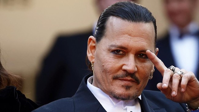 FOTO: Johnny Depp Comeback di Cannes Film Festival