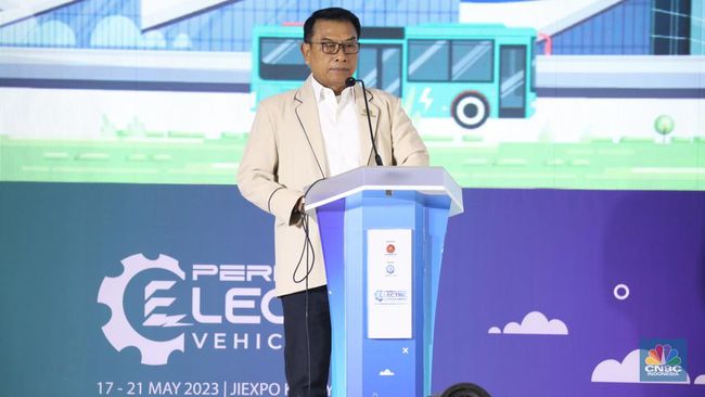 Moeldoko Mendadak Jualan Mobil Listrik, Gara-gara Anies?