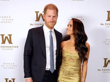 img-title Harry Disebut Punya Kamar Hotel Rahasia untuk Hindari Meghan Markle
